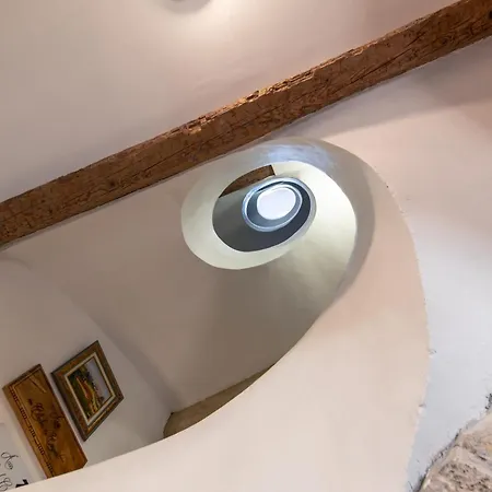 Du Couvent Des Carmes Apartment *