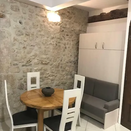 Du Couvent Des Carmes Apartment Narbonne